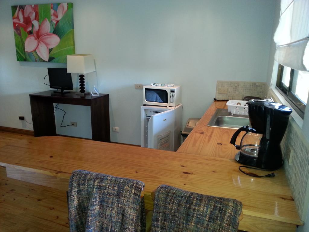 Studio (4 Adults)